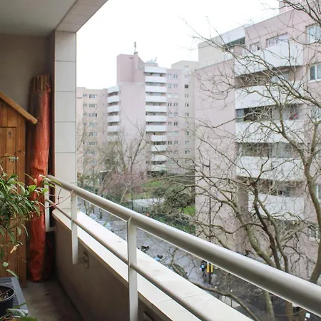 Daire Large With Balcony